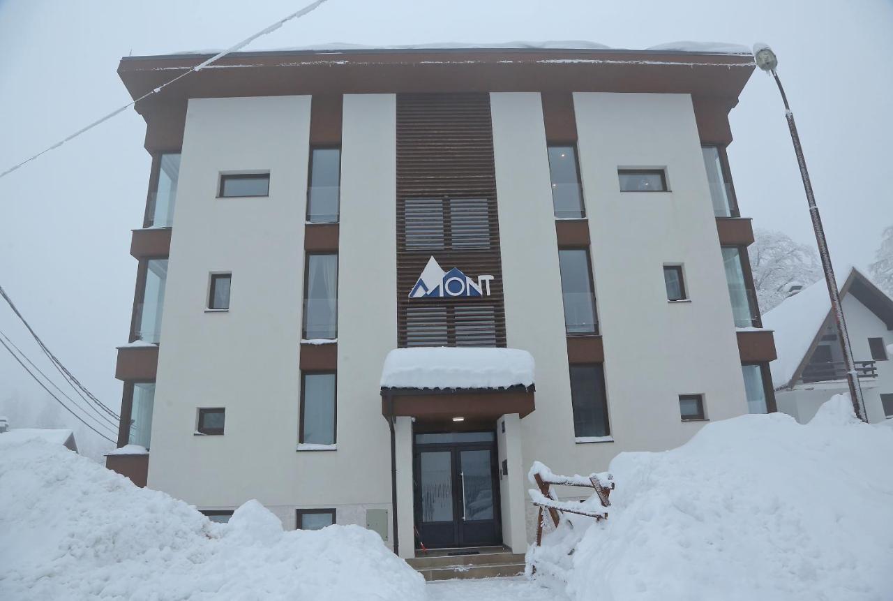 Nest Apartment Яхорина Екстериор снимка