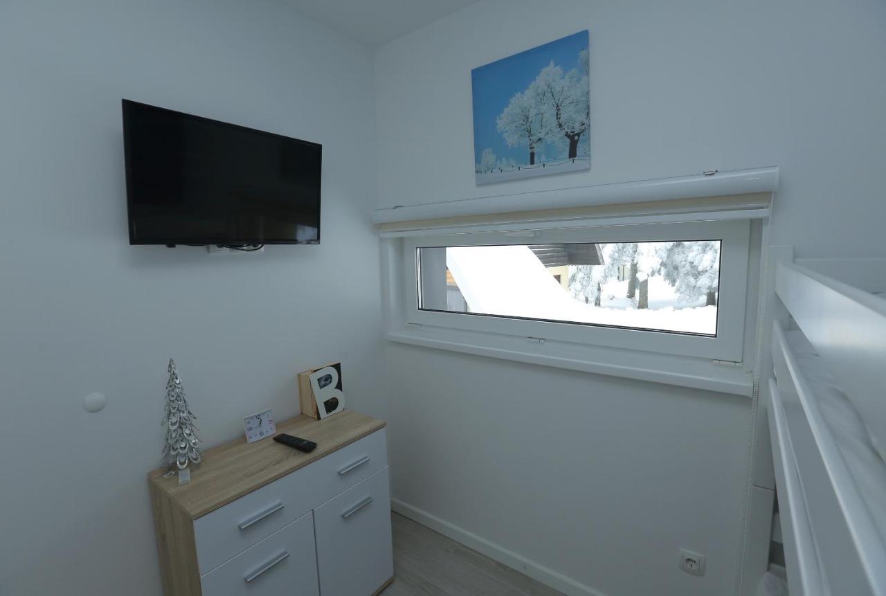 Nest Apartment Яхорина Екстериор снимка