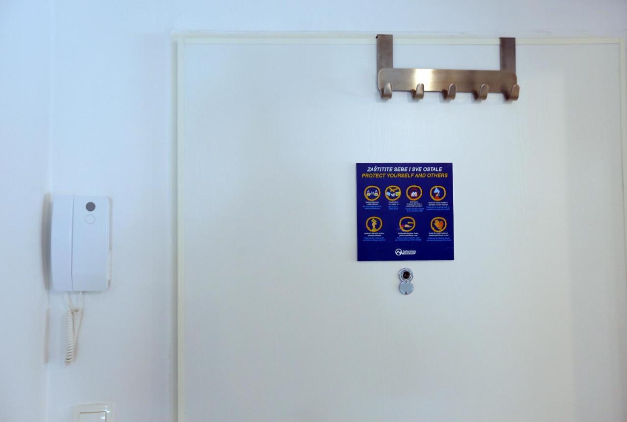 Nest Apartment Яхорина Екстериор снимка