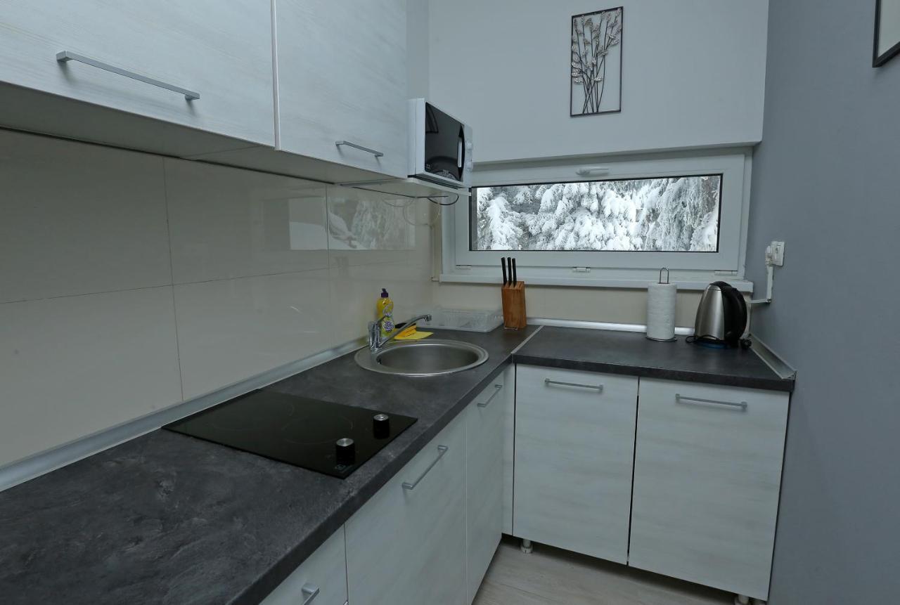 Nest Apartment Яхорина Екстериор снимка