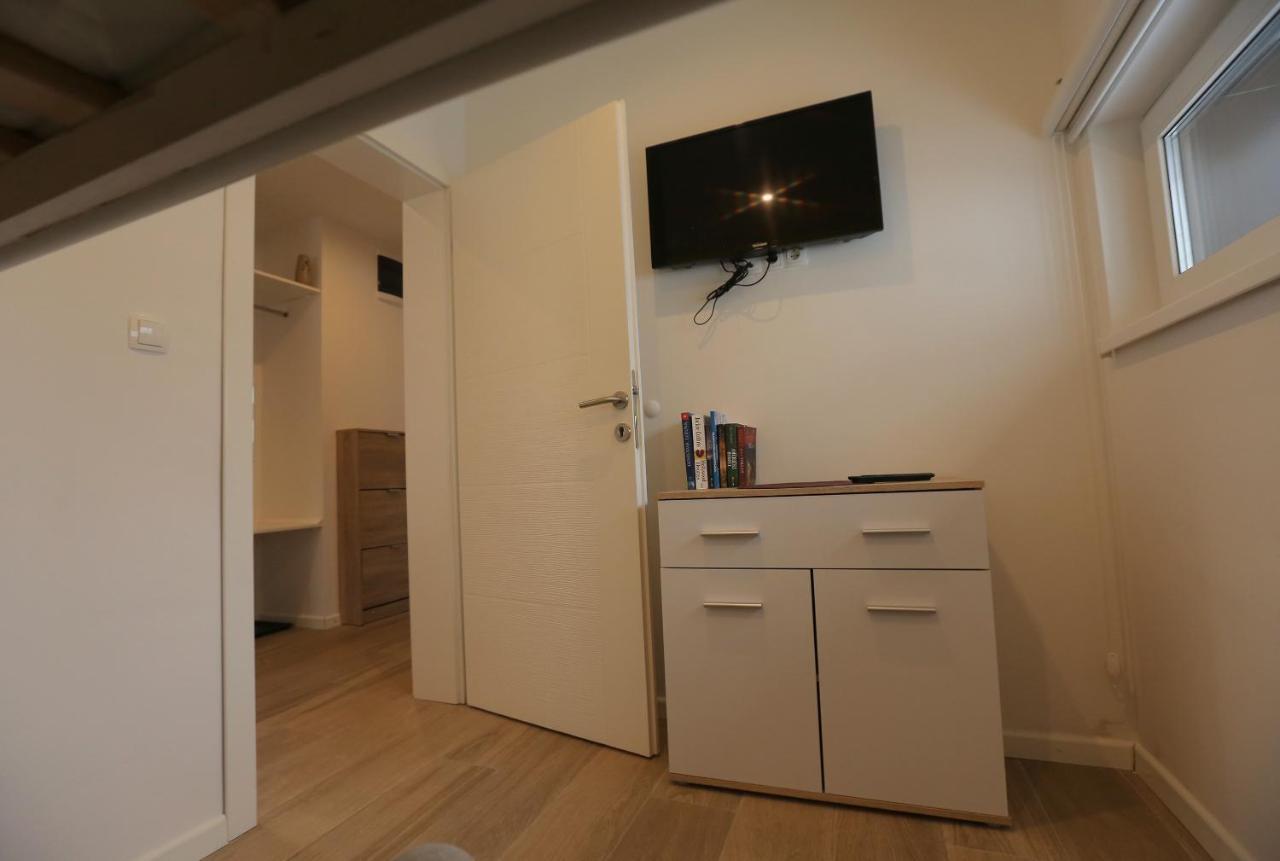 Nest Apartment Яхорина Екстериор снимка