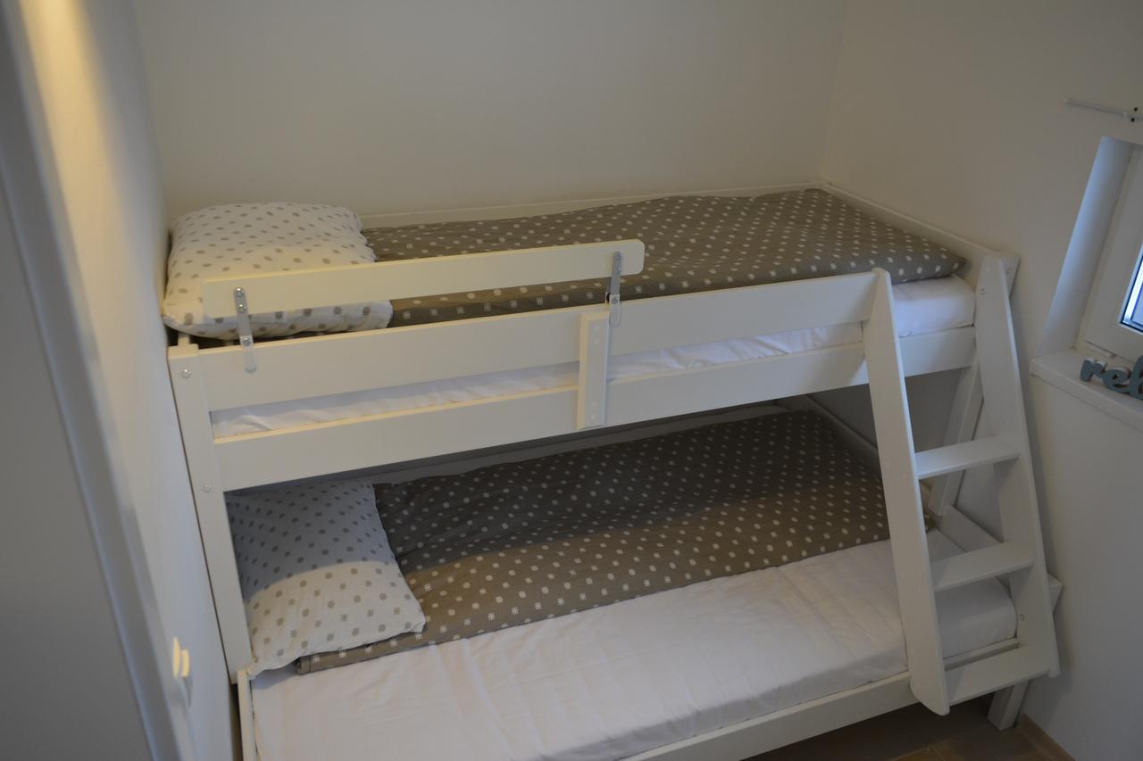Nest Apartment Яхорина Екстериор снимка
